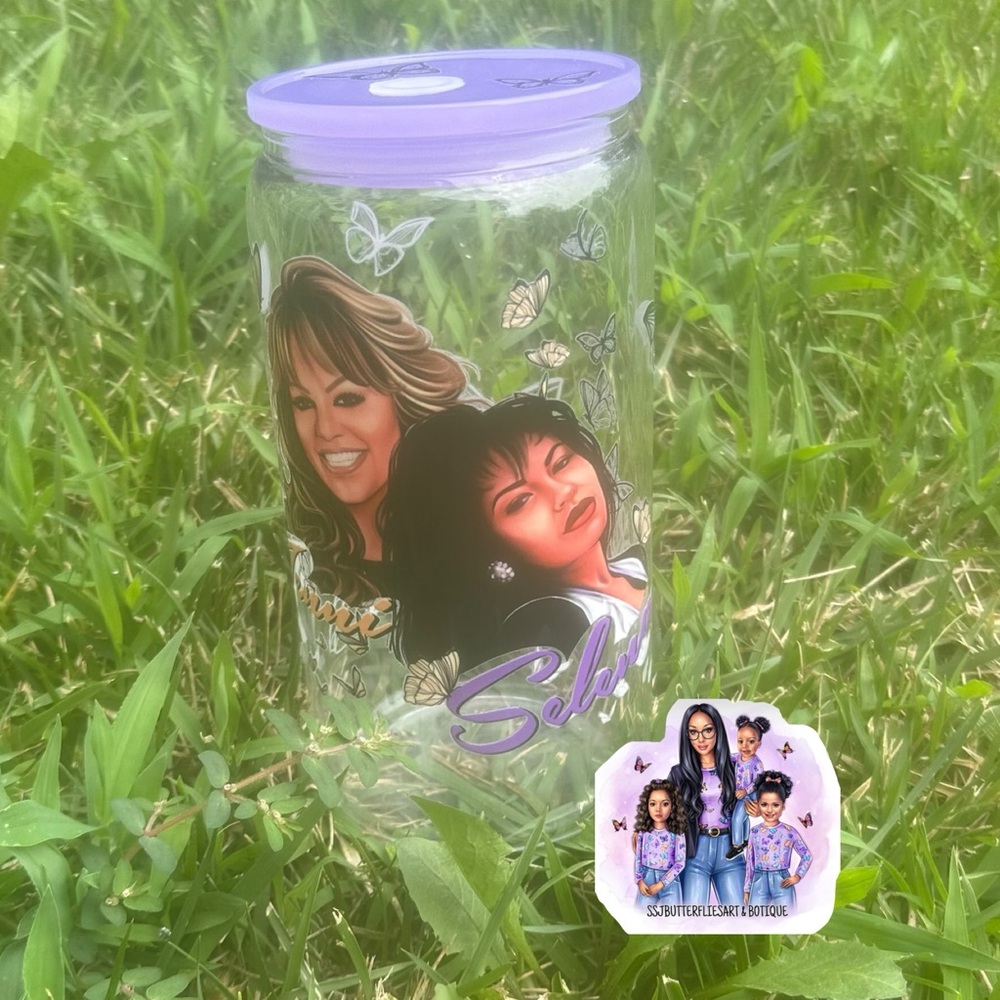 Selena &Jenni Rivera 16 oz Glass cup